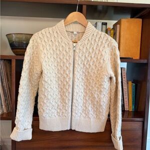 GAP Women’s Zip-Up knit Sweater in Cream